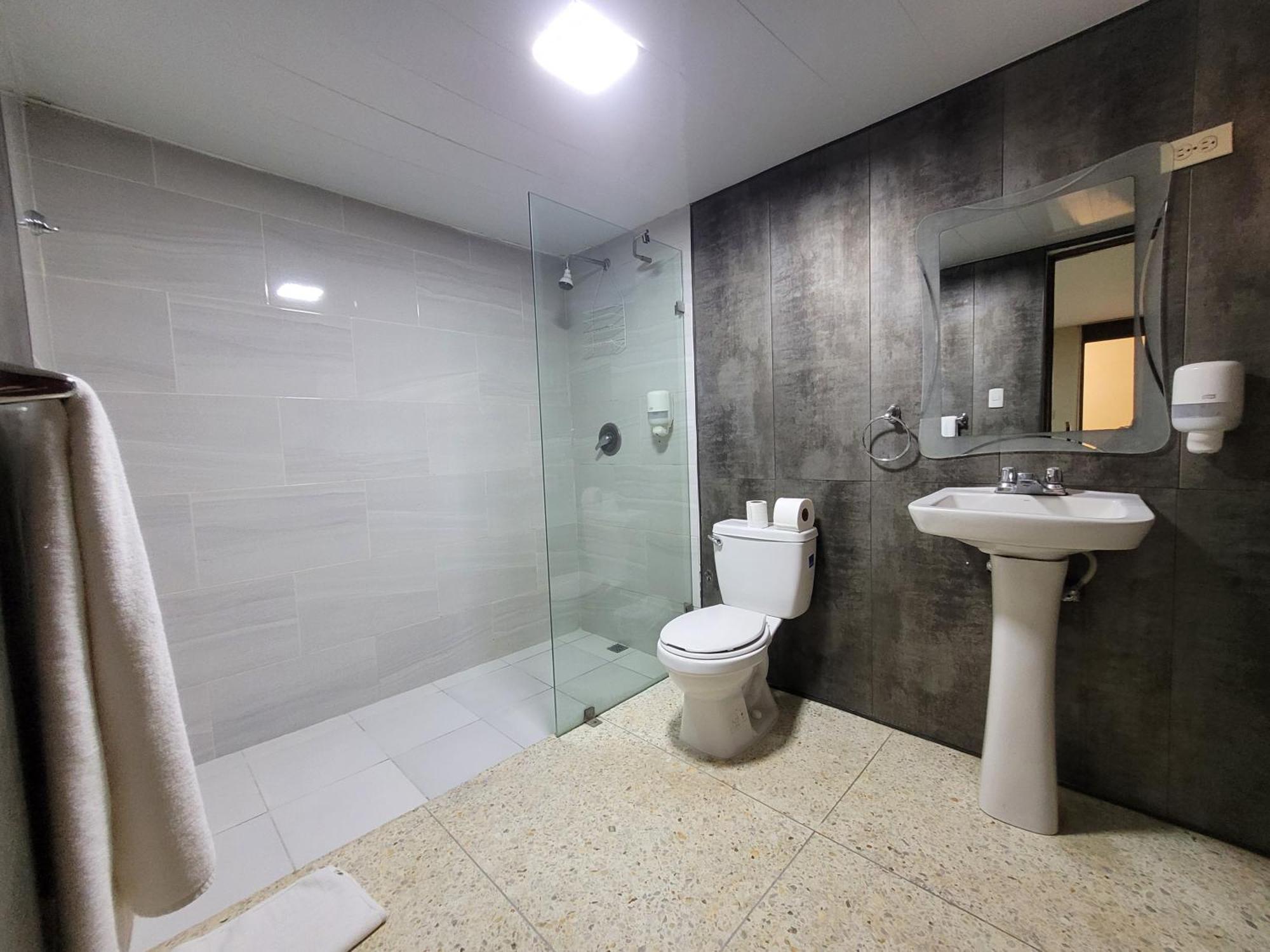 Hotel Olimpo 拉罗马纳 外观 照片