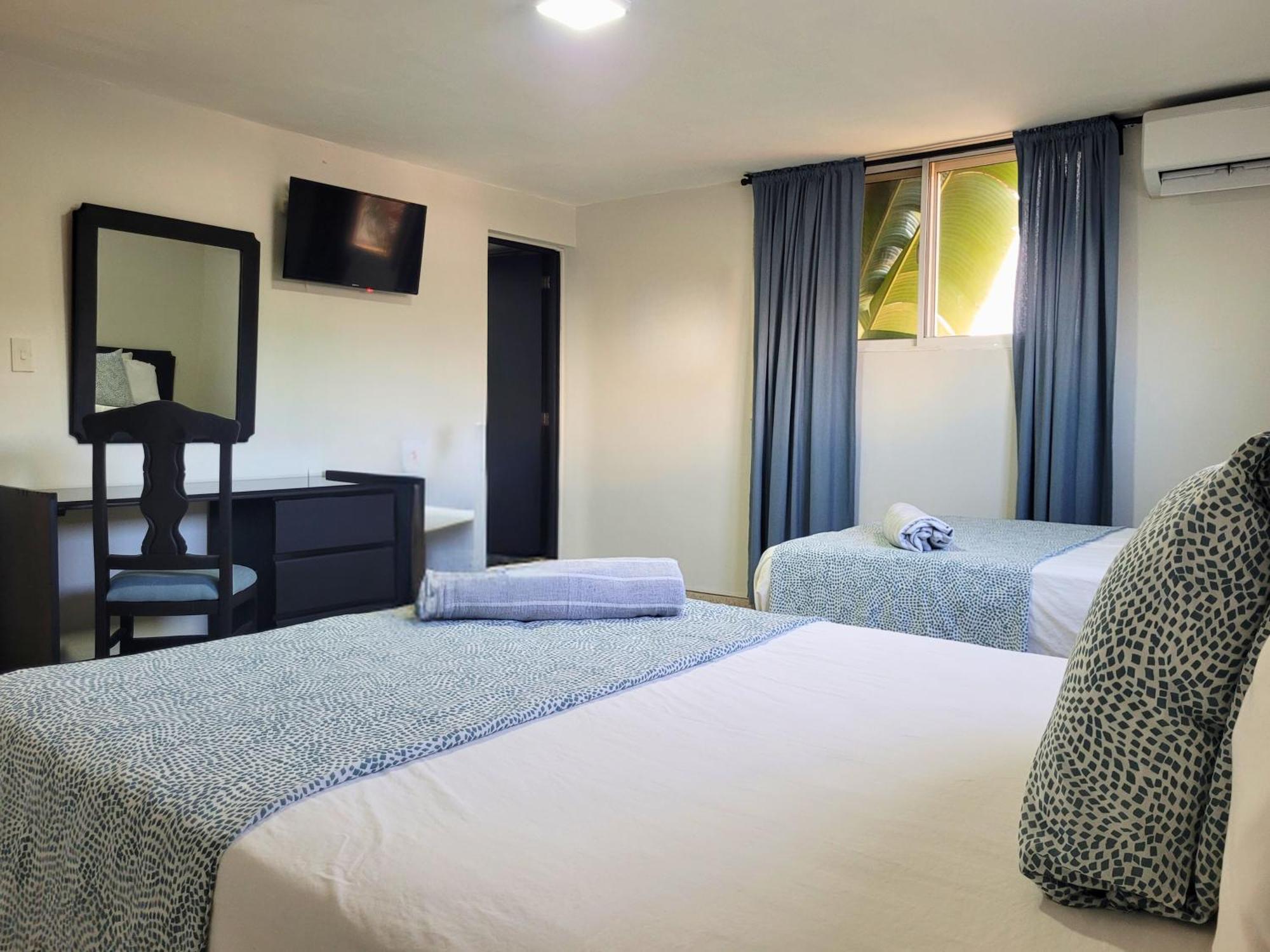 Hotel Olimpo 拉罗马纳 外观 照片